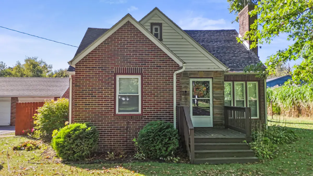 880 S Thoman Street, Crestline, OH 44827 - Image #1