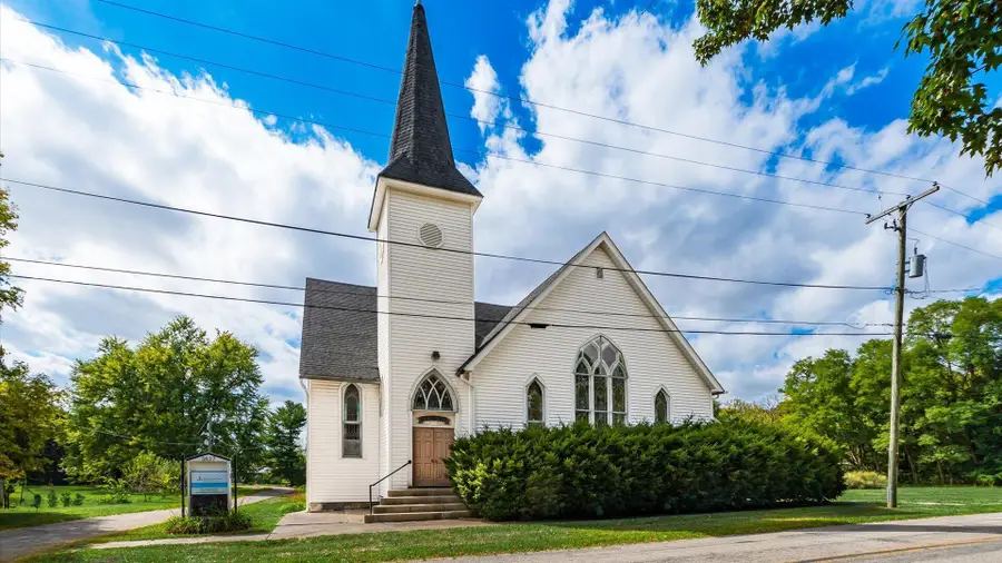 5831 Canal Road Ne, Pleasantville, OH 43148 - Image #2