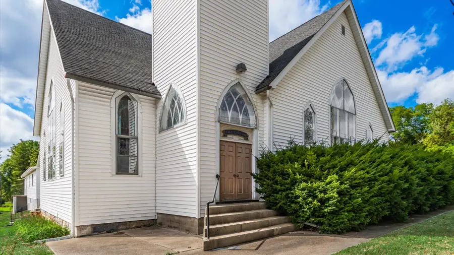 5831 Canal Road Ne, Pleasantville, OH 43148 - Image #3