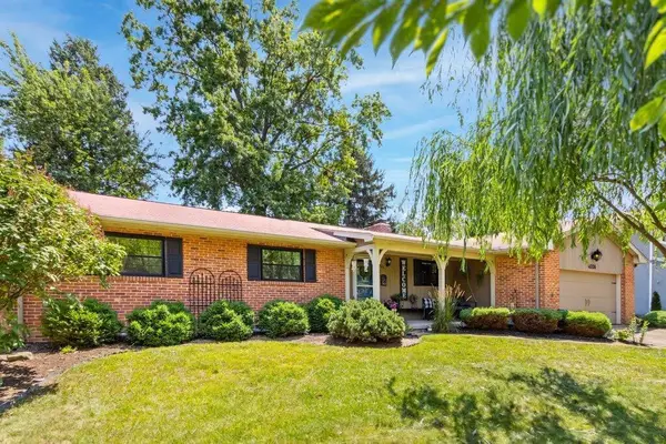 4326 Kenny Road, Columbus, OH 43220