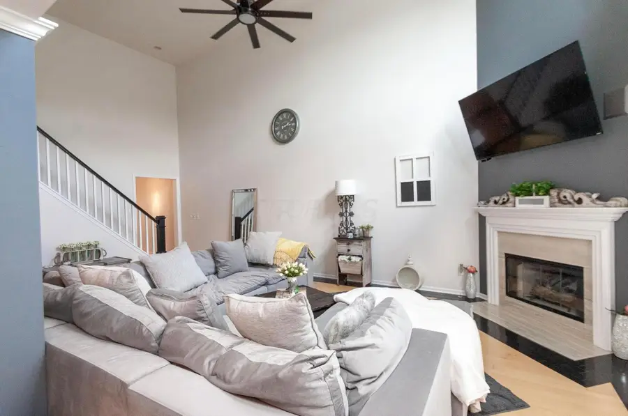 4706 Saint Andrews Drive, Grove City, OH 43123 - Image #2