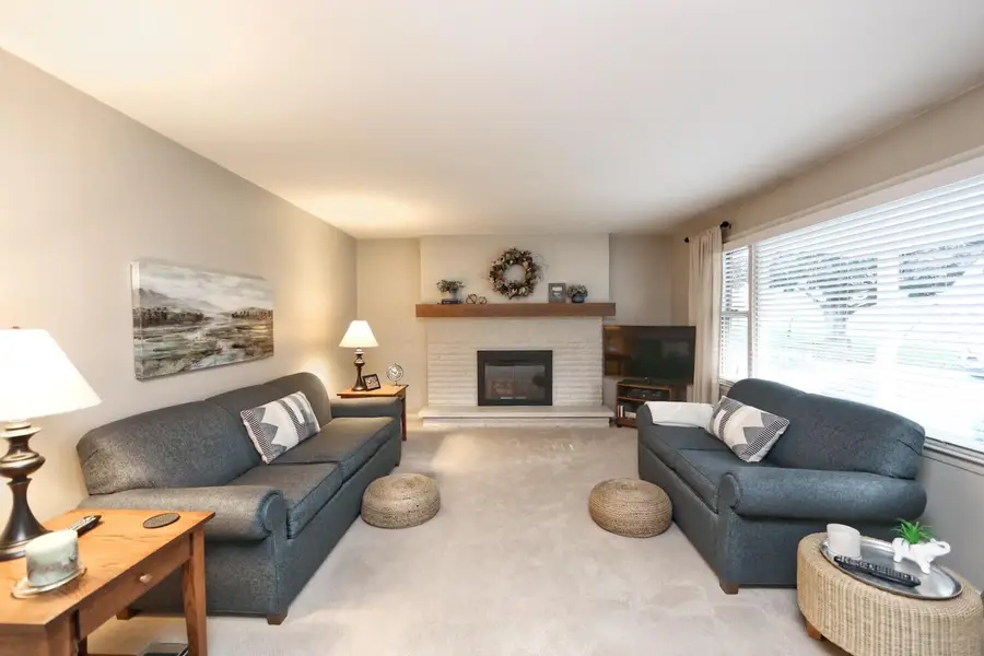 301 Teryl Drive, Mount Vernon, OH 43050 - Image #2