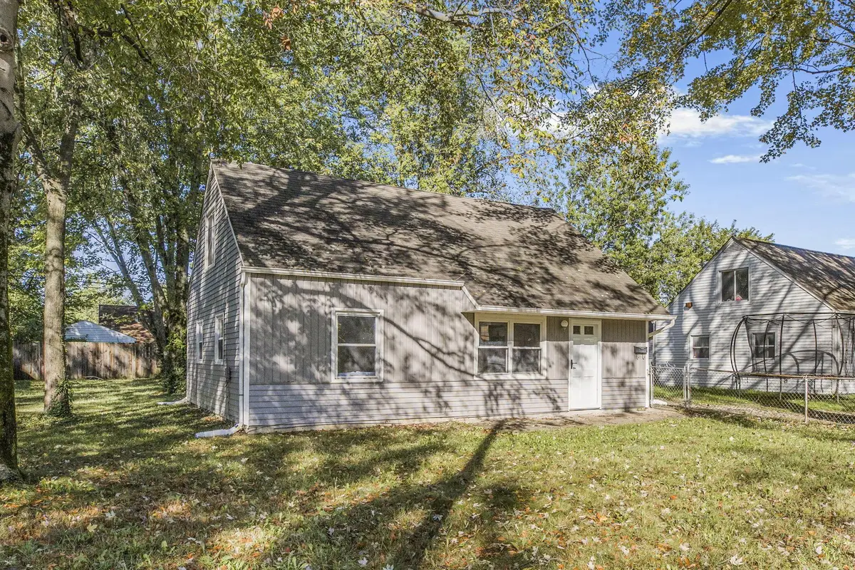 855 Dimson Drive E, Columbus, OH 43213 - Image #1