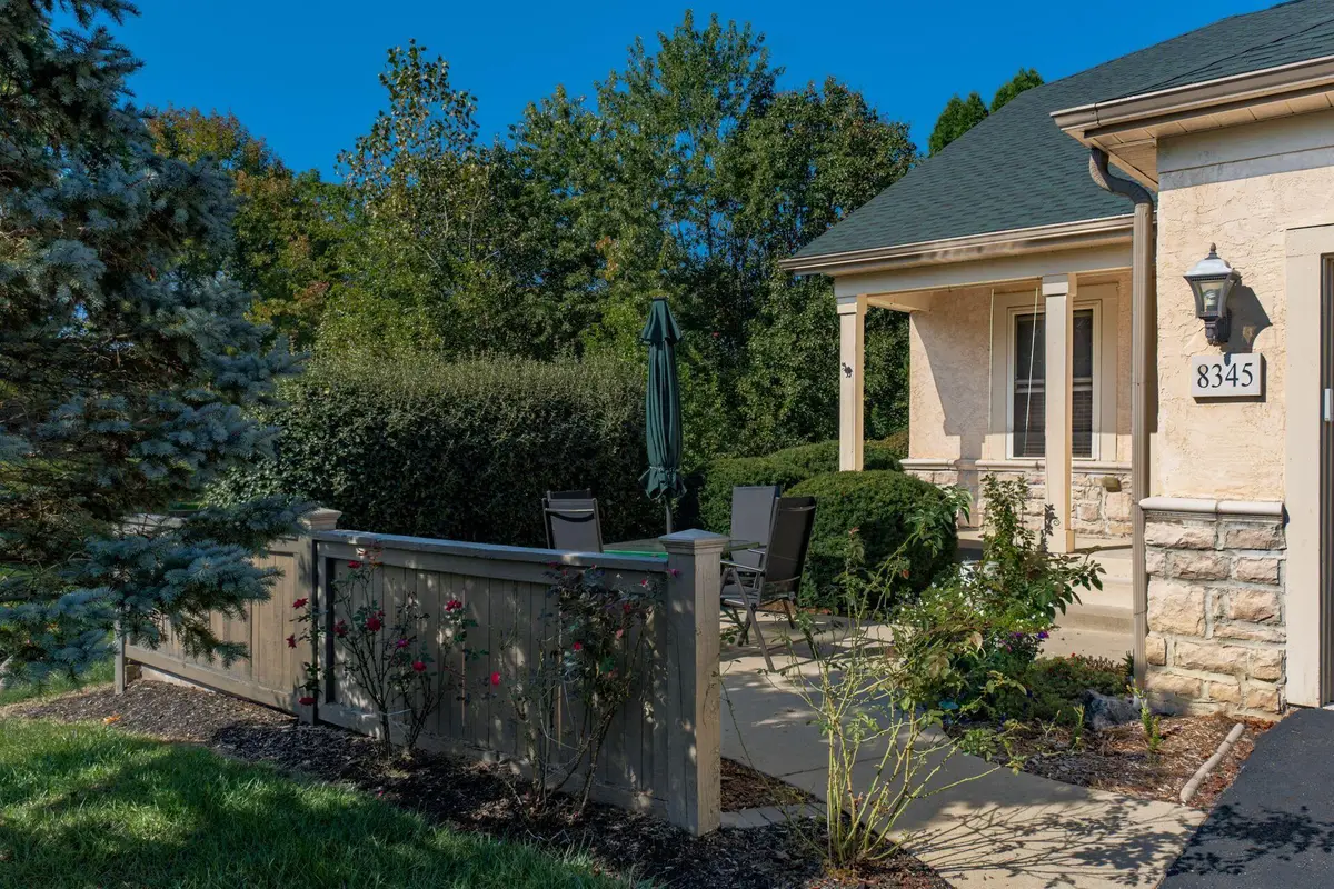 8345 Smoky Row Road, Powell, OH 43065 - Image #1