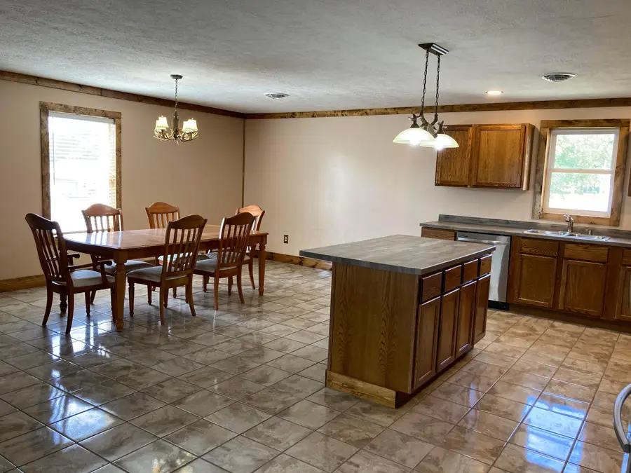 103 Meadow Run Road, Wellston, OH 45692 - Image #3