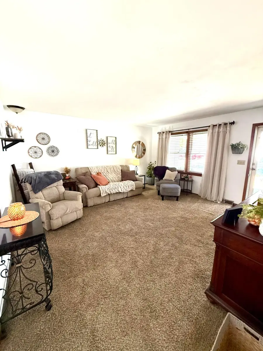 817 Comfort Lane, Washington Court House, OH 43160 - Image #3