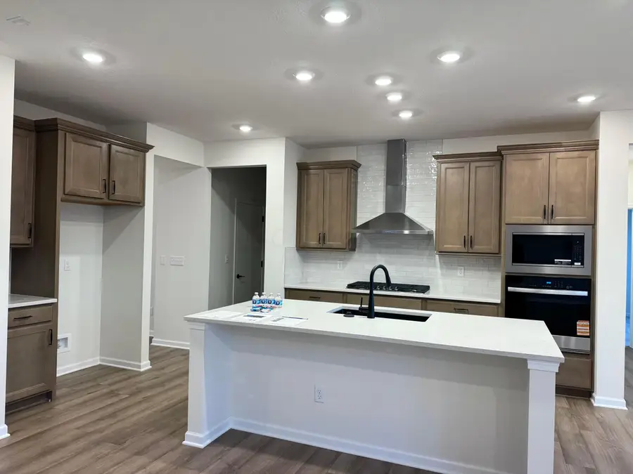 391 Cardinal Point Drive, Delaware, OH 43015 - Image #2