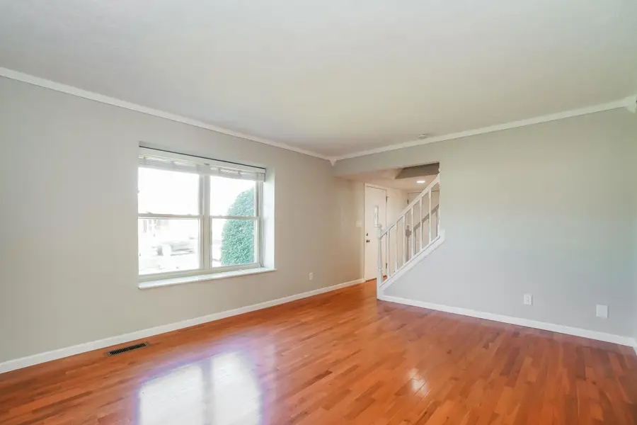 5506 Shannon Heights Boulevard, Dublin, OH 43016 - Image #2