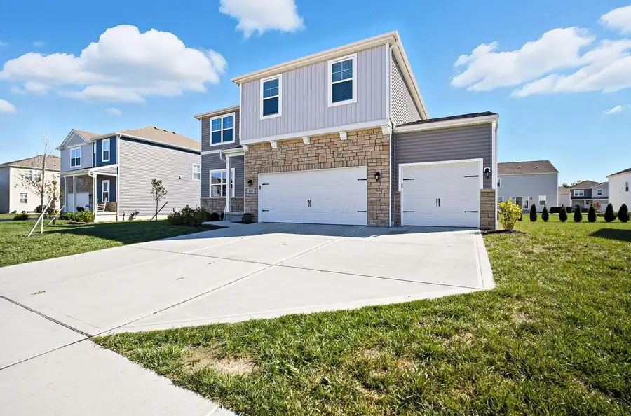 485 Melissa Drive, Plain City, OH 43064 - Image #2