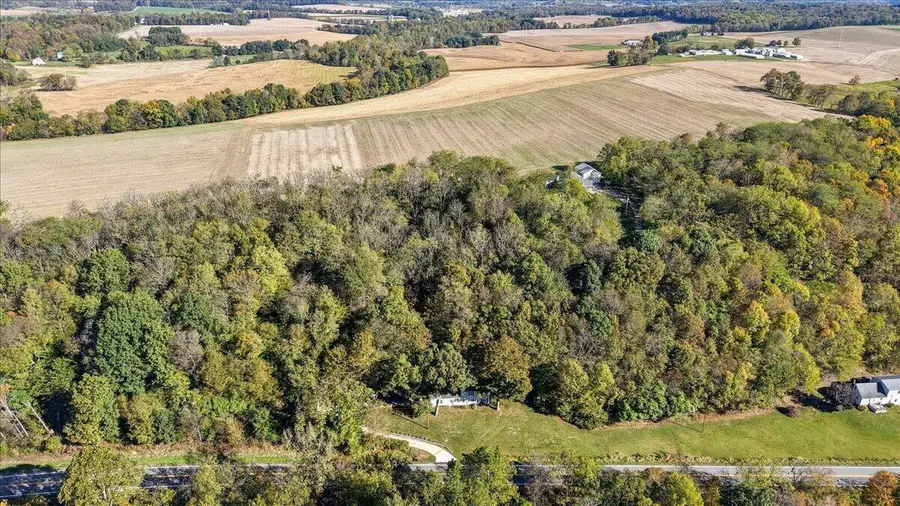 24057 Coshocton Road, Howard, OH 43028 - Image #3