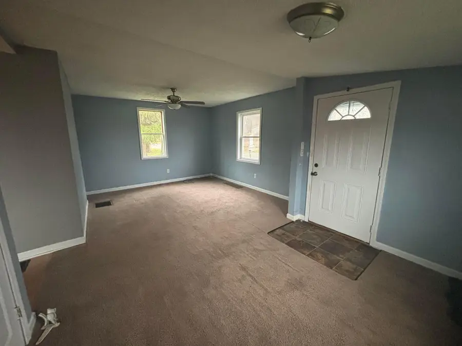 2036 Ridge Road, Zanesville, OH 43701 - Image #2