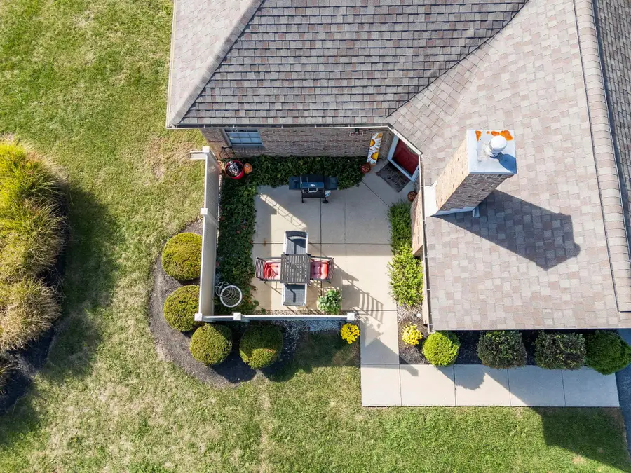 5933 Landings Pond Place, Grove City, OH 43123 - Image #3