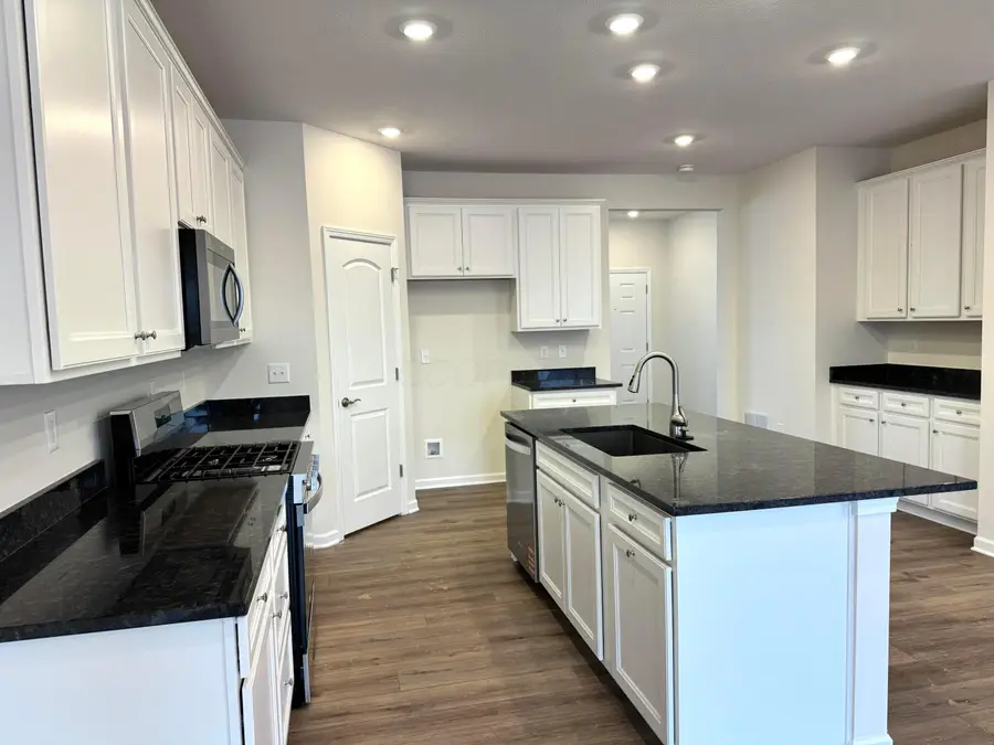 1291 Webb Drive, Lockbourne, OH 43137 - Image #3