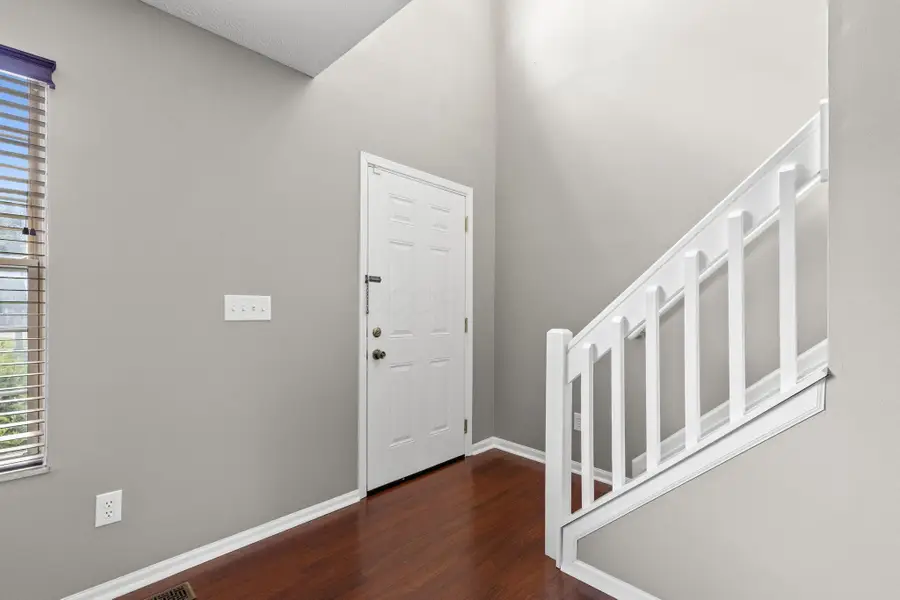 4000 Sandy Ridge Drive, Columbus, OH 43204 - Image #3