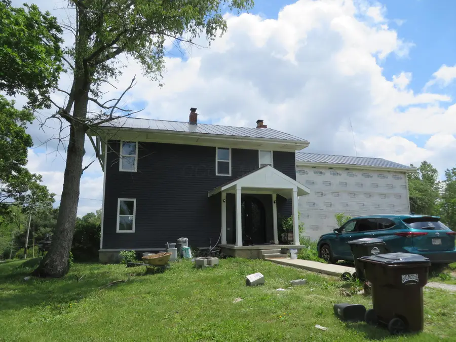 7945 Blacks Road Sw, Pataskala, OH 43062 - Image #2