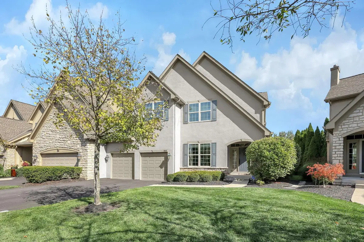 8021 Hillingdon Drive, Powell, OH 43065 - Image #1