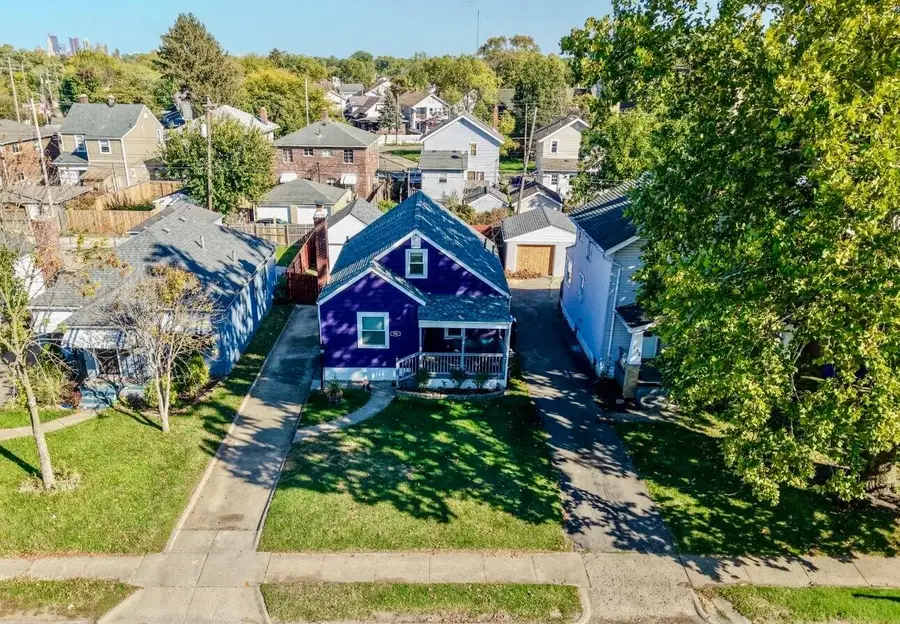 586 S Hague Avenue, Columbus, OH 43204 - Image #2