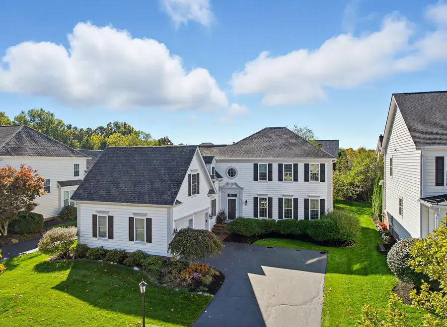 7033 Cunningham Drive, New Albany, OH 43054 - Image #2