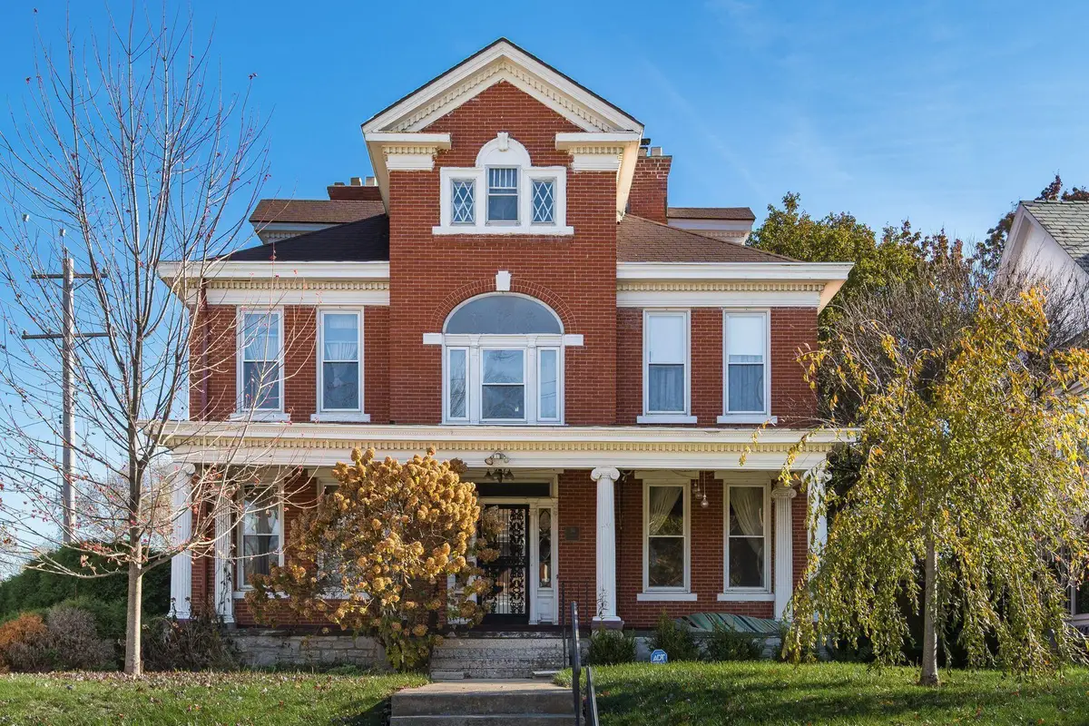 54 N Woodland Avenue, Columbus, OH 43203 - Image #1