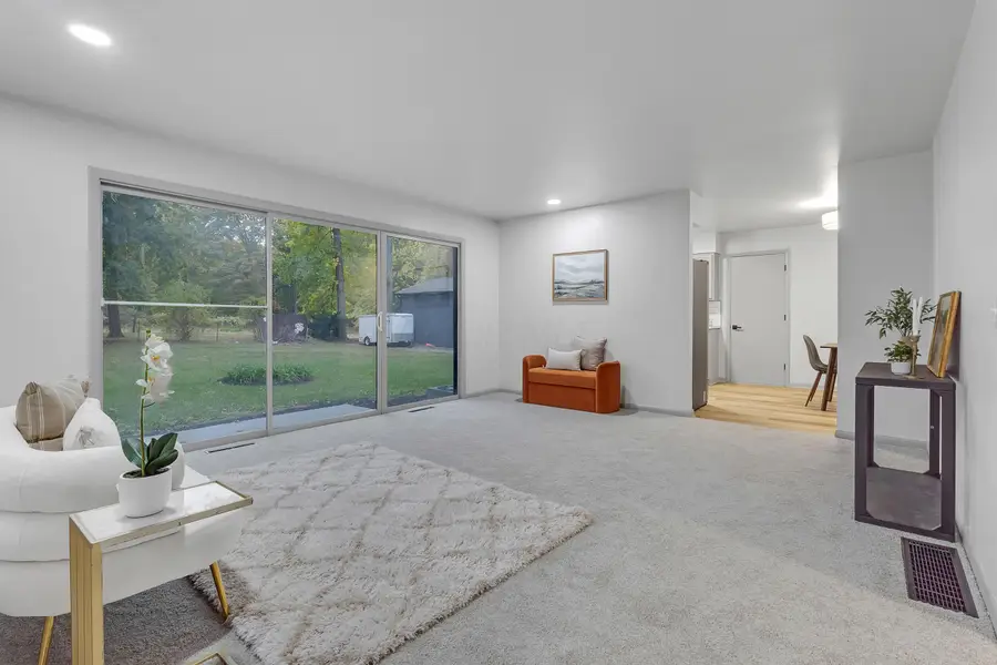 815 Irvin Shoots Road E, Marion, OH 43302 - Image #3