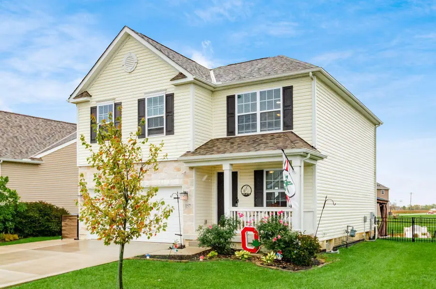 157 Chestnut Commons Drive, Commercial Point, OH 43116 - Image #2