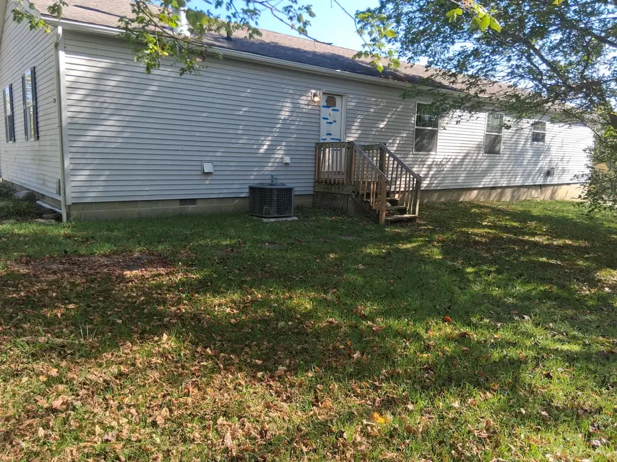 9292 Hood Road, New Straitsville, OH 43766 - Image #2