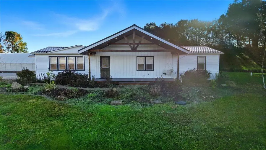 13904 Carey Lane, Danville, OH 43014 - Image #3