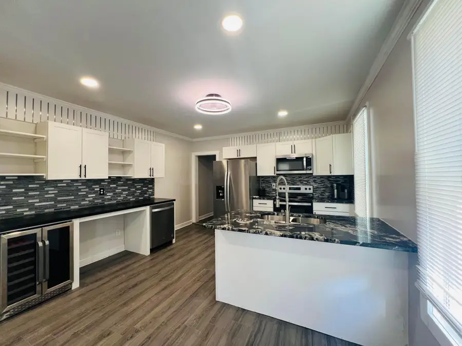 314 E Woodrow Avenue, Columbus, OH 43207 - Image #3