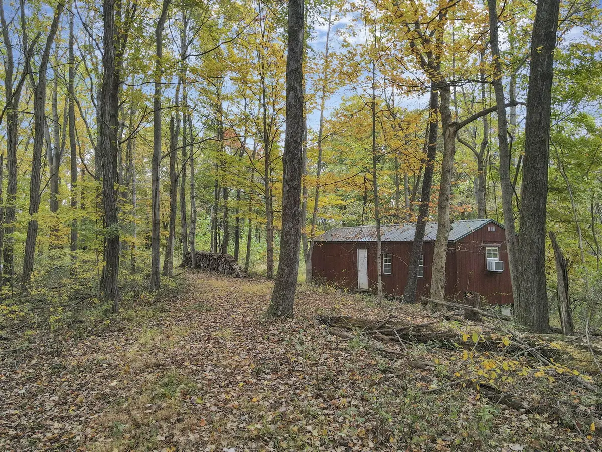 9600 Larimer Road, Logan, OH 43138 - Image #1