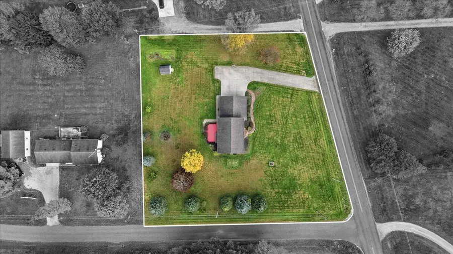 14021 Old Mansfield Road, Mount Vernon, OH 43050 - Image #2