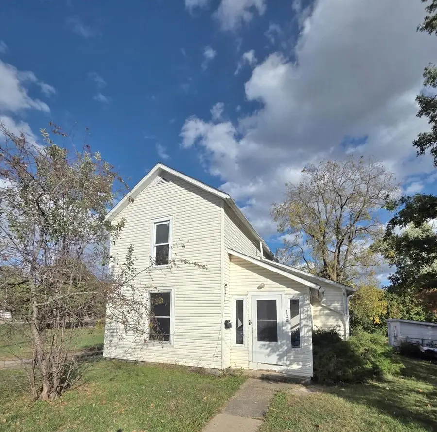 120 N Springhill Street, Bellefontaine, OH 43311 - Image #2