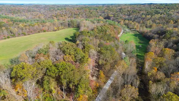 18198 Nixon Road, Logan, OH 43138