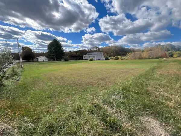 15393 Shade Road, Guysville, OH 45735