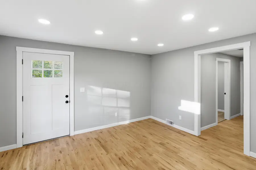 14032 Range Street, Mount Sterling, OH 43143 - Image #3