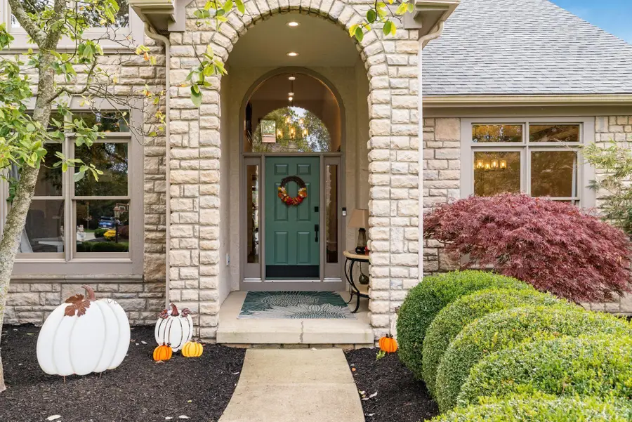 8512 Fallgold Lane, Westerville, OH 43082 - Image #3