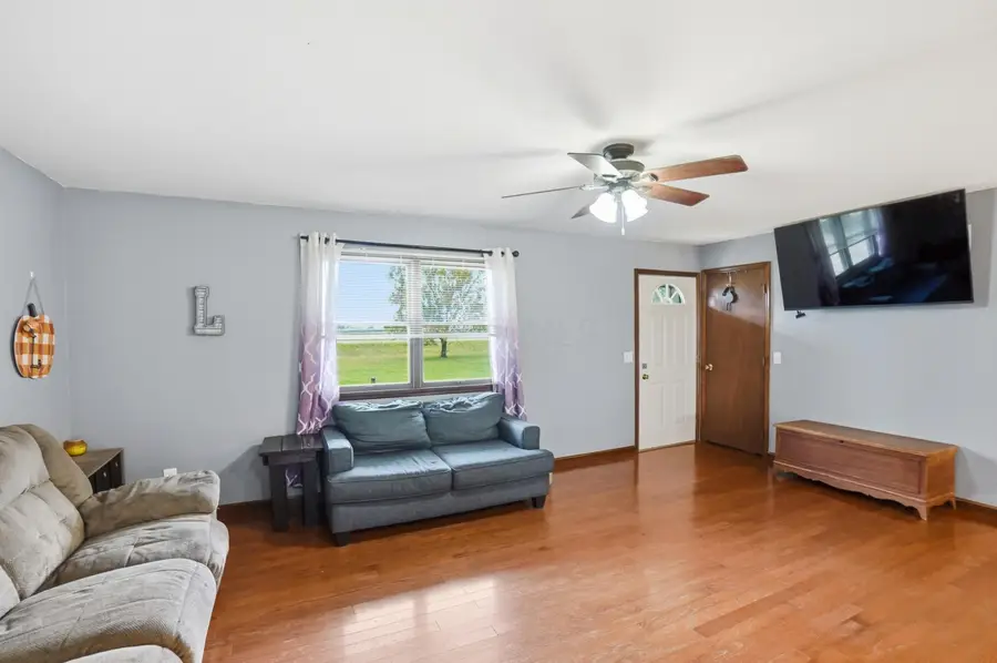 10673 Us Highway 22, Williamsport, OH 43164 - Image #2