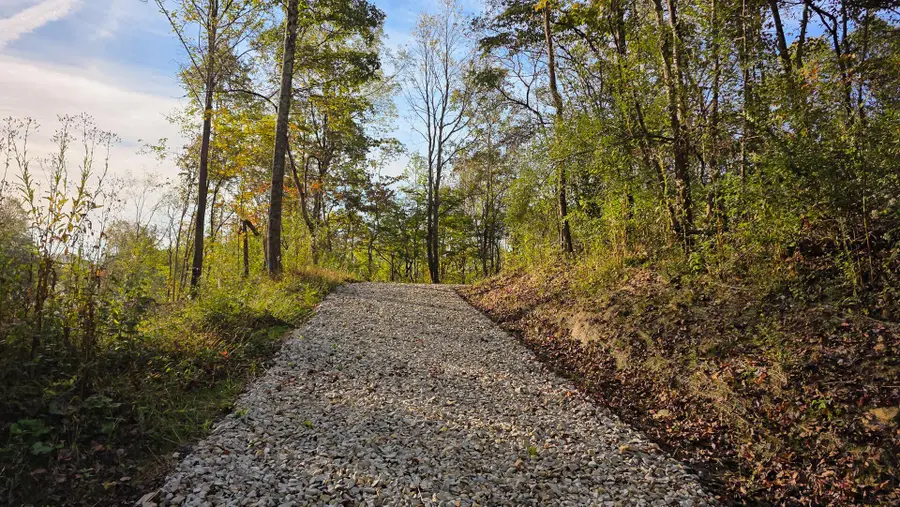 7625 Township Road 216 Se, Corning, OH 43730 - Image #2