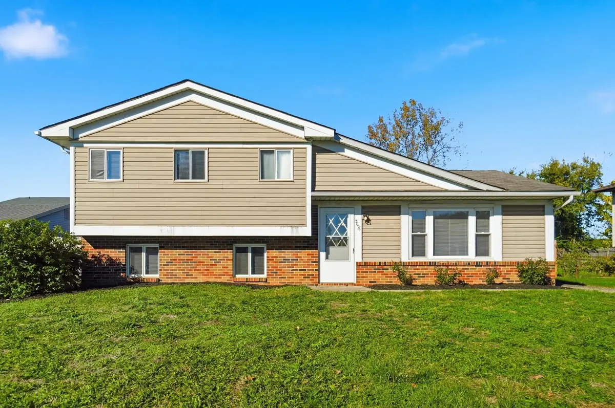 3096 Leon Avenue, Columbus, OH 43219 - Image #1