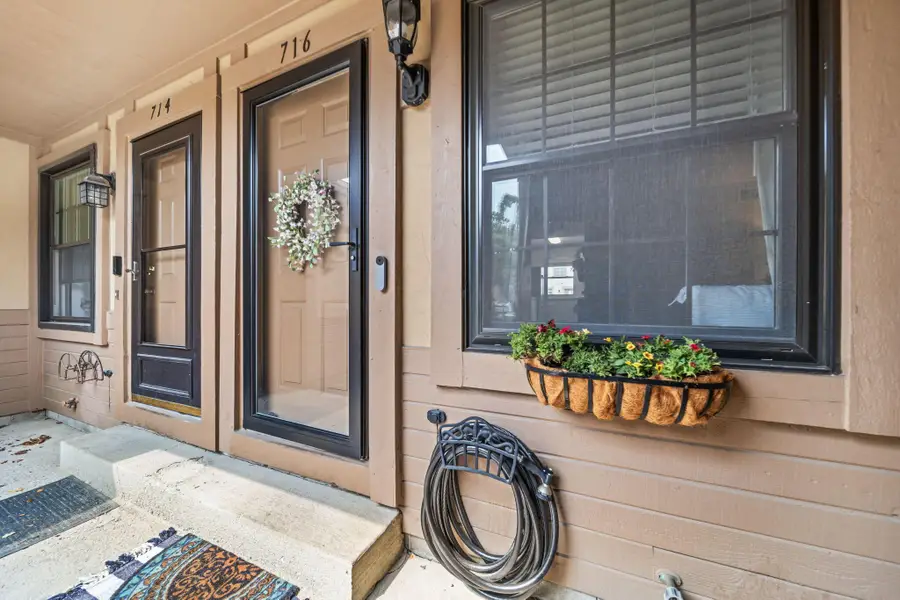 716 Alta View Court, Columbus, OH 43085 - Image #3