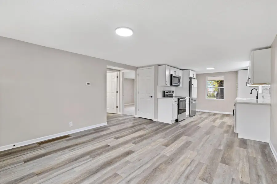 1905 Elmore Avenue, Columbus, OH 43224 - Image #2