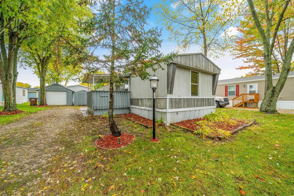 8565 Smith Calhoun Road, Plain City, OH 43064 - Image #1