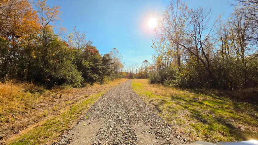 7677 Township Road 216 Se, Corning, OH 43730 - Image #2