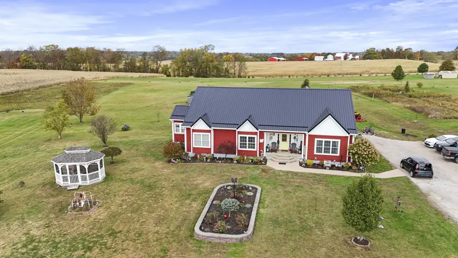 5353 Buckeye Valley Road, New Lexington, OH 43764 - Image #3