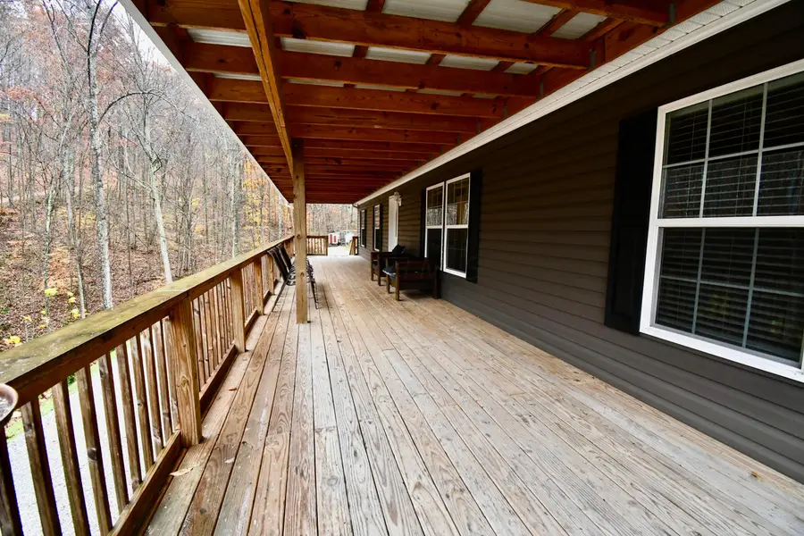 24796 E Fork Road, Laurelville, OH 43135 - Image #3