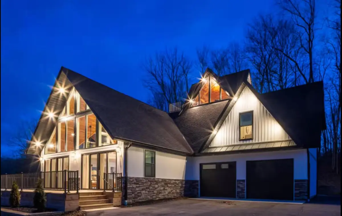 6248 Mccoppin Mill Road, Hillsboro, OH 45133 - Image #1