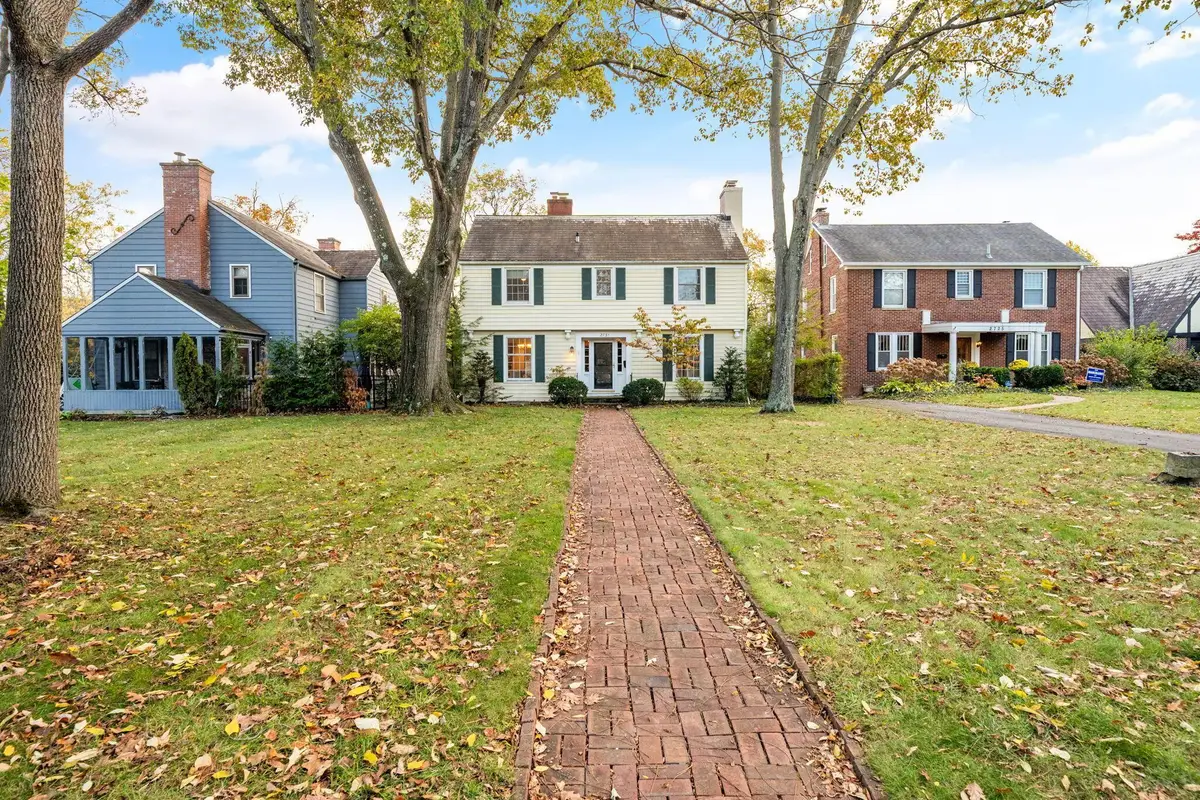 2731 E Broad Street, Columbus, OH 43209 - Image #1