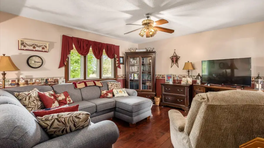 6700 Saint Marys Road, Nashport, OH 43830 - Image #2