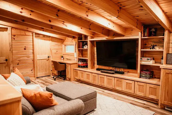 13196 Middlefork Road, Amanda, OH 43102