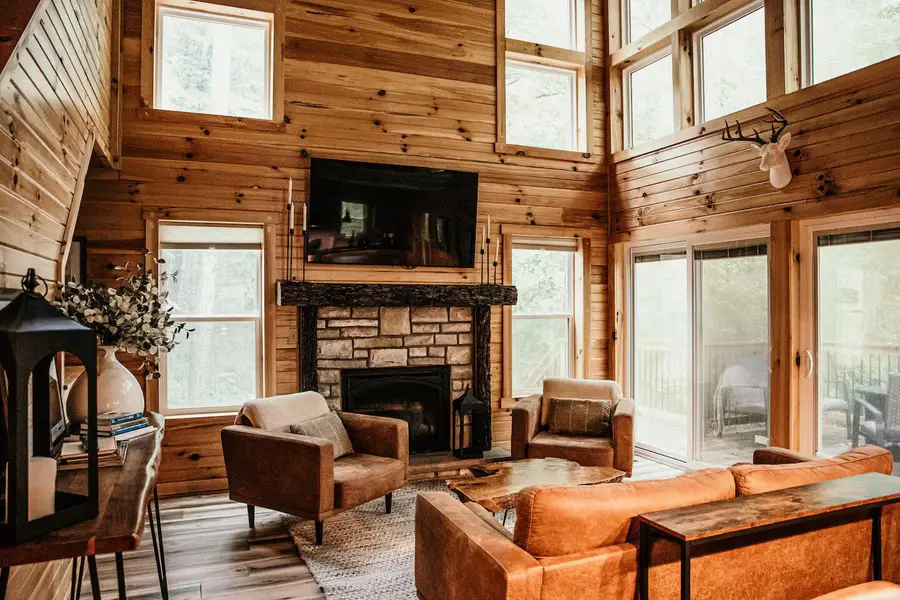 13196 Middlefork Road, Amanda, OH 43102 - Image #2