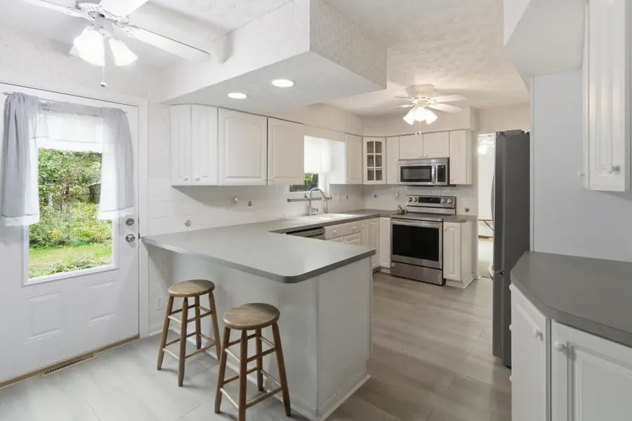 65 Daley Drive Sw, Pataskala, OH 43062 - Image #3